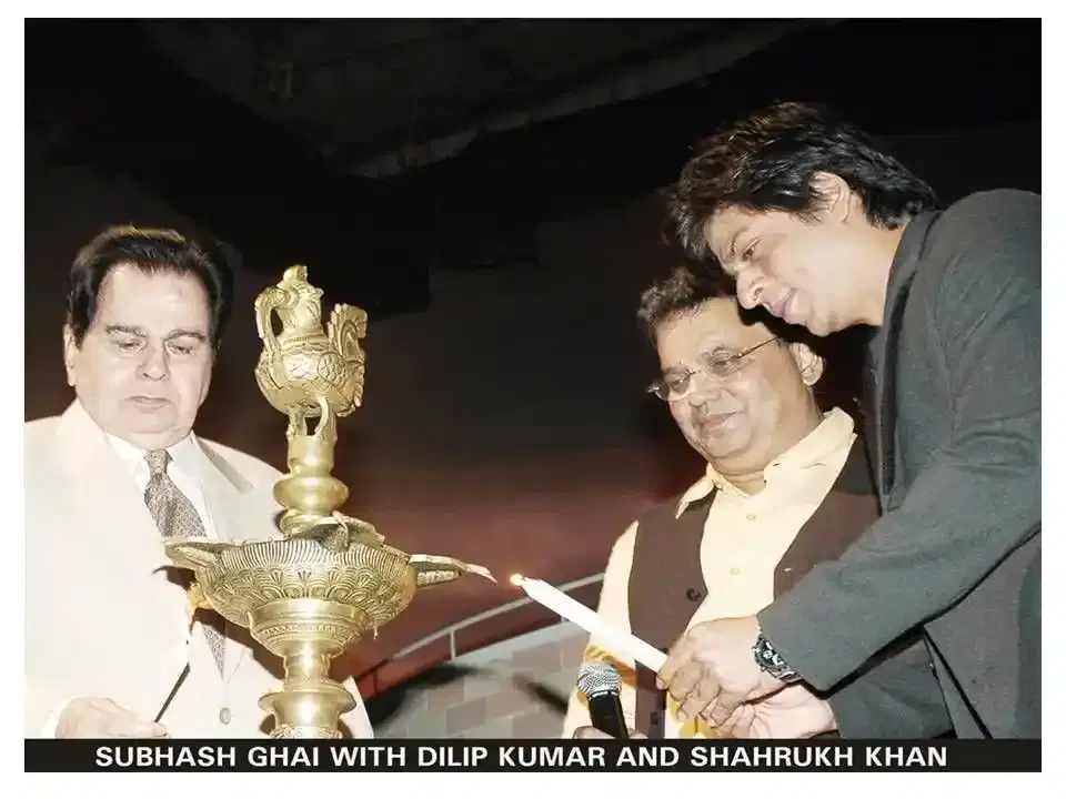 Subhash Ghai with Dilip Kumar and Shahrukh Khan lighting a ceremonial lamp